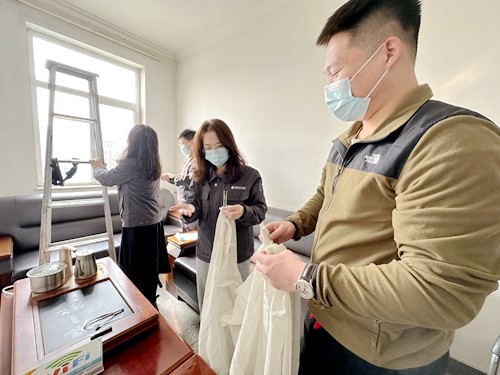 東綸科技開(kāi)展學(xué)習(xí)雷鋒活動(dòng)