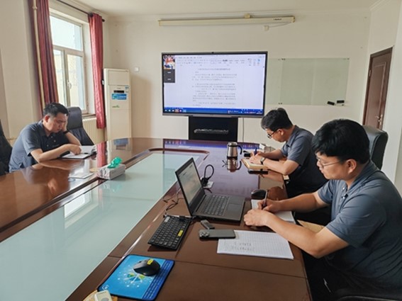 東綸科技黨支部開展“強(qiáng)化安全環(huán)保質(zhì)量工作 助力公司高質(zhì)量發(fā)展”主題黨日活動